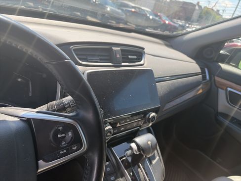 Used 2017 Honda CR-V EX-L image 10
