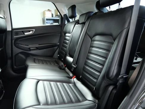 Certified 2024 Ford Edge SEL w/ Convenience Package AWD/4WD image 15