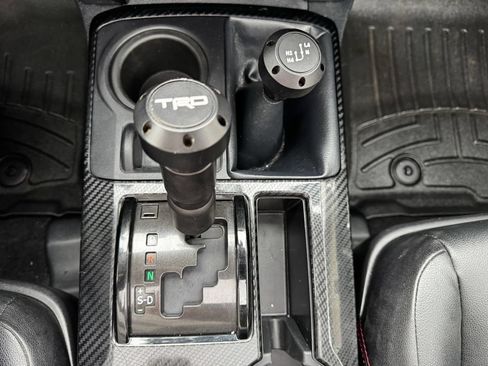 Used 2017 Toyota 4Runner TRD Pro AWD/4WD image 21