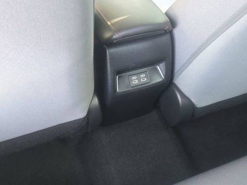 Used 2023 Toyota Corolla SE FWD image 49