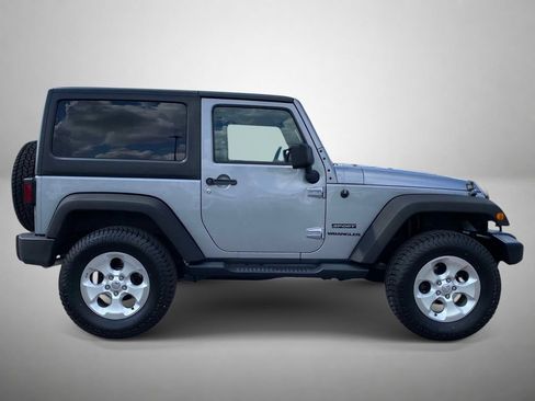 Used 2013 Jeep Wrangler Sport AWD/4WD image 2