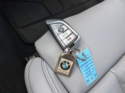 Used 2020 BMW M8 Convertible AWD/4WD image 40