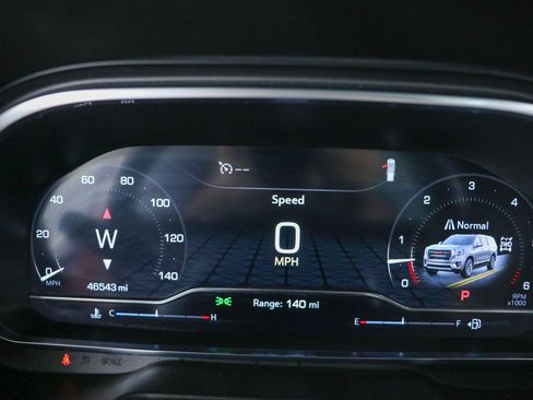 Used 2023 GMC Yukon AT4 w/ Max Trailering Package AWD/4WD image 16