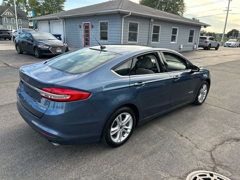 Used 2018 Ford Fusion S FWD image 7