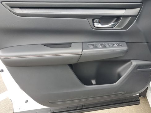 Used 2025 Honda CR-V Sport image 20