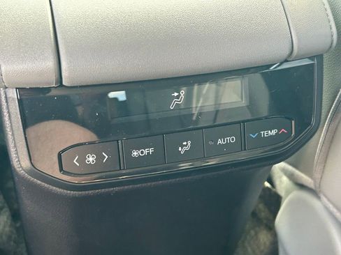 New 2026 Toyota Highlander XLE AWD/4WD image 24