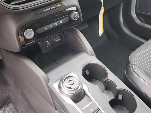 New 2025 Ford Escape PHEV image 19