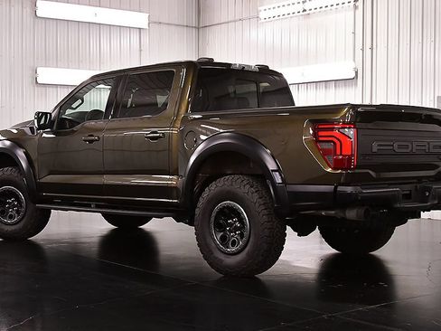 Used 2025 Ford F150 Raptor AWD/4WD image 5