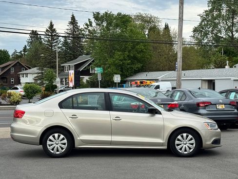 Used 2013 Volkswagen Jetta S FWD image 7