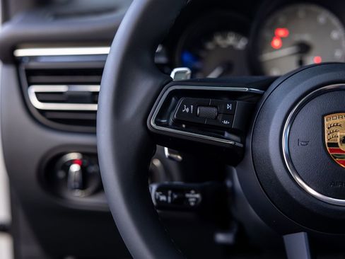 New 2026 Porsche Macan S image 46