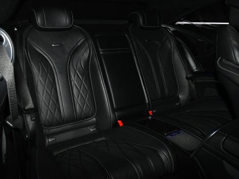 Used 2016 Mercedes-Benz S 63 AMG 4MATIC Coupe image 40