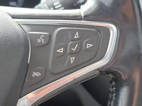 Used 2018 Chevrolet Equinox LT w/ Sun & Infotainment Package FWD image 26