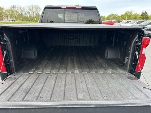 Used 2020 Chevrolet Silverado 1500 RST AWD/4WD image 25