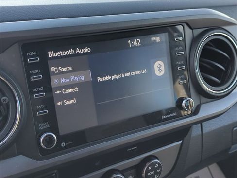 Used 2020 Toyota Tacoma TRD Sport image 13