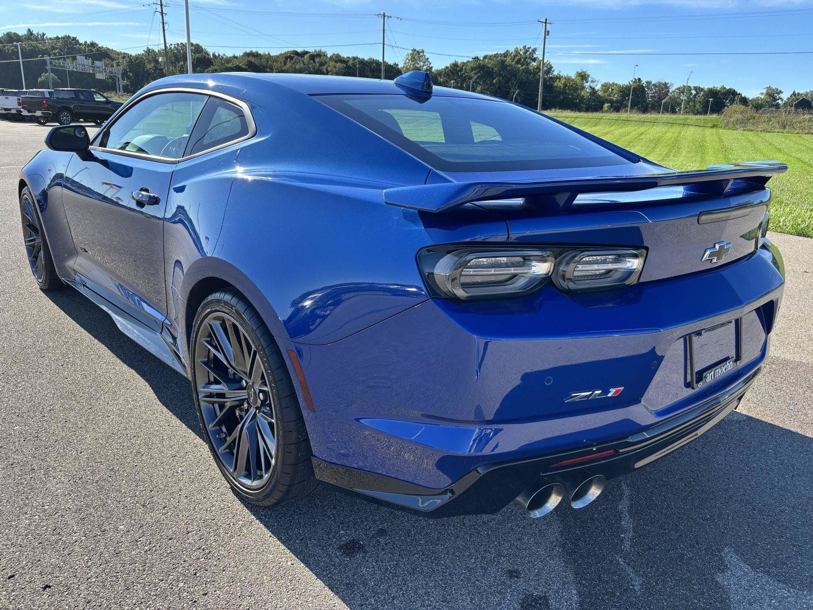 Used 2021 Chevrolet Camaro ZL1 RWD image 3