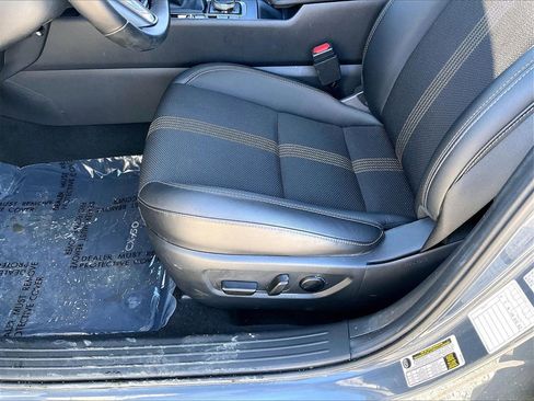 Used 2025 MAZDA CX-50 AWD 2.5 S w/ Premium Package image 33