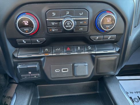 Used 2021 Chevrolet Silverado 1500 LT Trail Boss w/ Bed Protection Package image 12