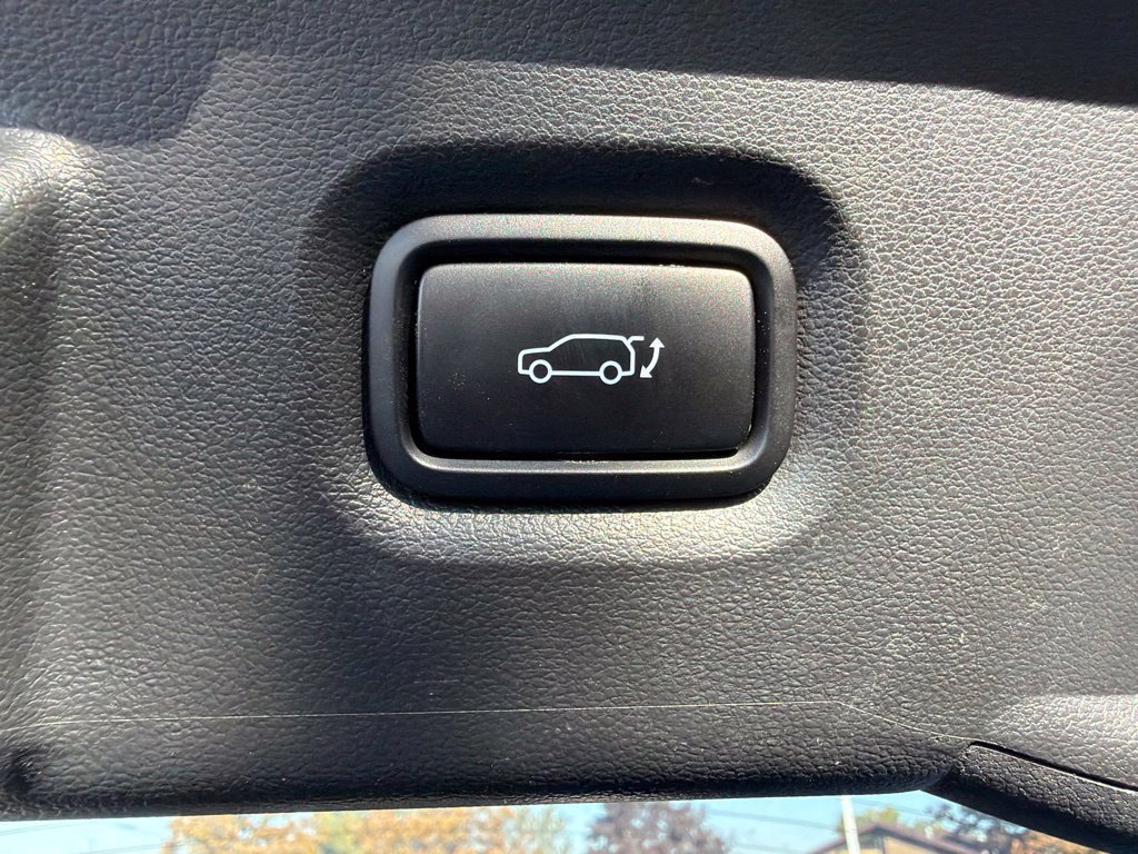 Used 2024 Hyundai Ioniq 5 SEL AWD/4WD image 14