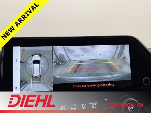 Used 2024 Toyota Highlander Limited image 33