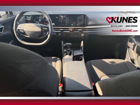 Used 2026 Kia Sportage LX FWD image 25