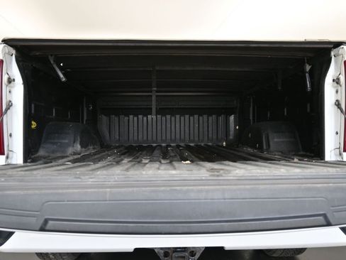 Used 2021 Chevrolet Silverado 1500 Custom AWD/4WD image 20