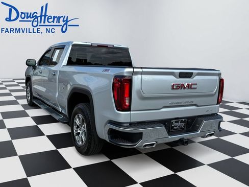 Used 2022 GMC Sierra 1500 SLT w/ X31 Off-Road Package AWD/4WD image 3
