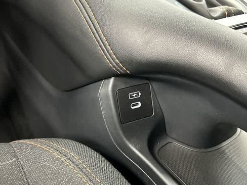 Certified 2026 Honda HR-V Sport image 25
