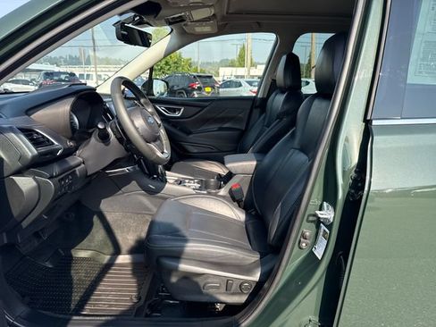 Used 2023 Subaru Forester Touring AWD/4WD image 14