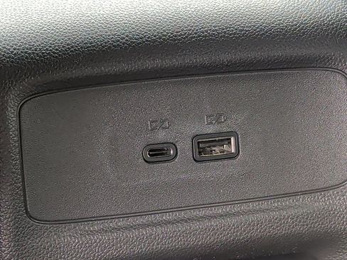 New 2026 Buick Envista Sport Touring w/ Studio Series FWD image 37