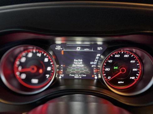 Used 2023 Dodge Charger SXT image 15