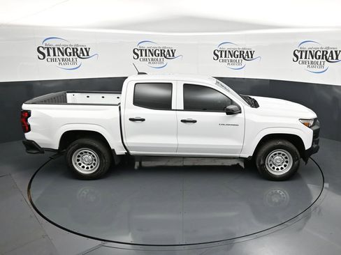 Used 2024 Chevrolet Colorado W/T image 16