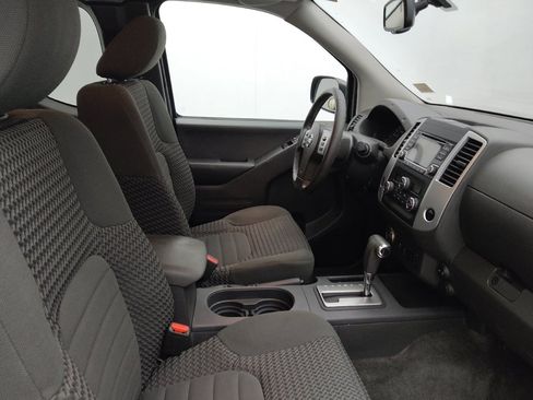 Used 2018 Nissan Frontier SV w/ Value Truck Package image 21