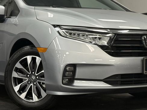 Used 2024 Honda Odyssey EX-L image 4