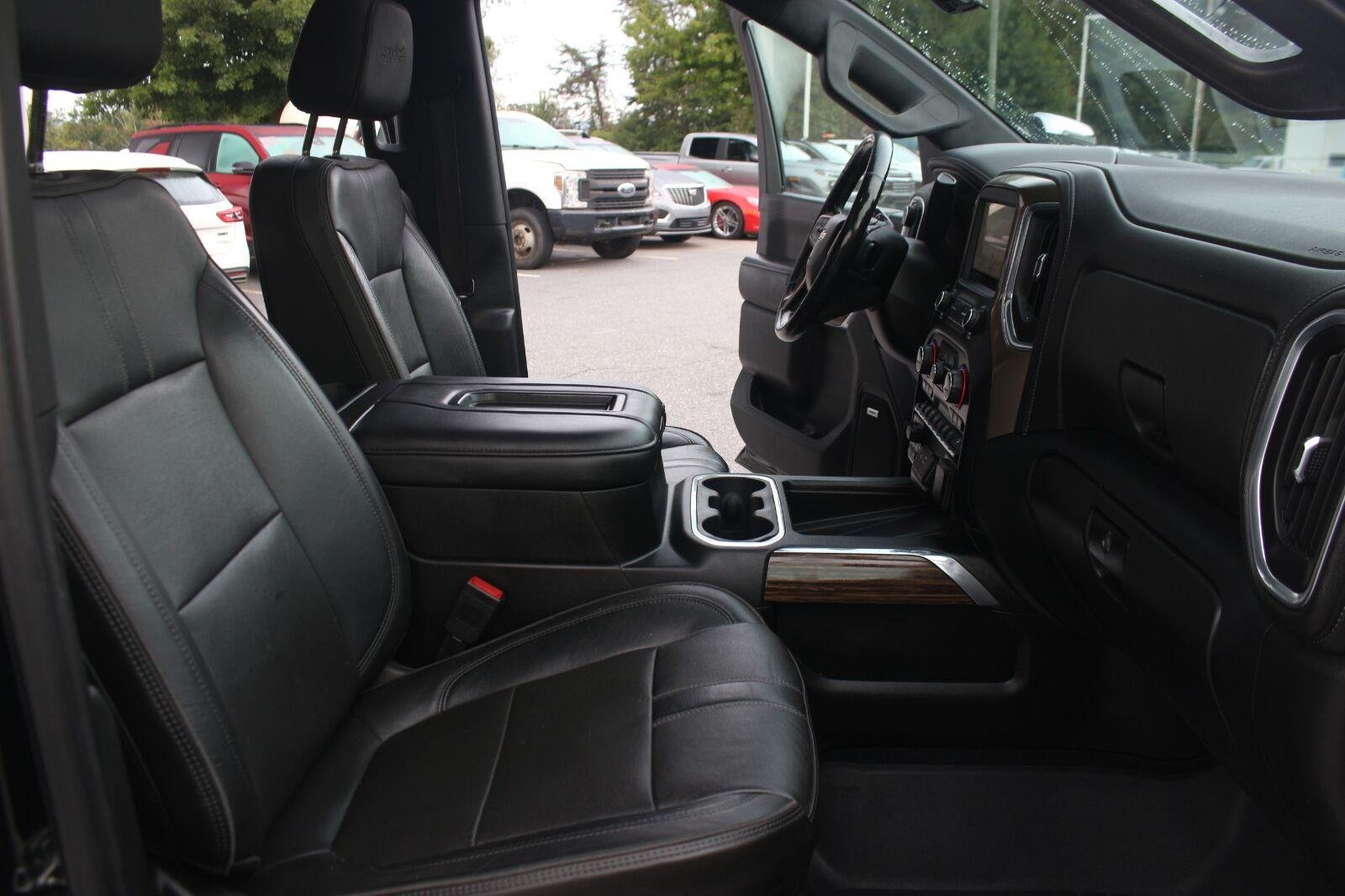 Used 2020 Chevrolet Silverado 2500 High Country AWD/4WD image 38
