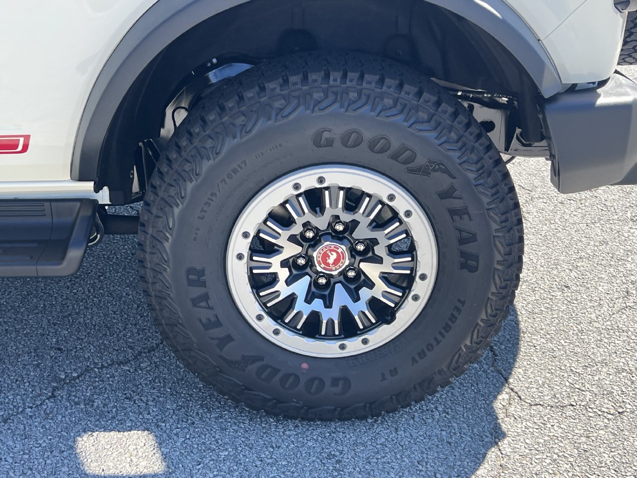 New 2026 Ford Bronco Outer Banks w/ Sasquatch Package AWD/4WD image 28