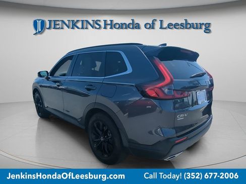 Used 2023 Honda CR-V Sport image 6