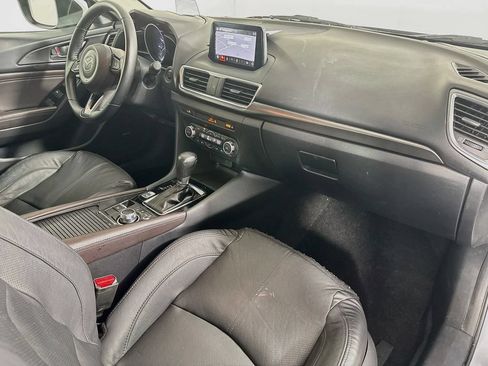 Used 2018 MAZDA MAZDA3 Grand Touring FWD image 35