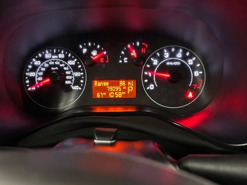 Used 2022 RAM ProMaster City Tradesman FWD image 19