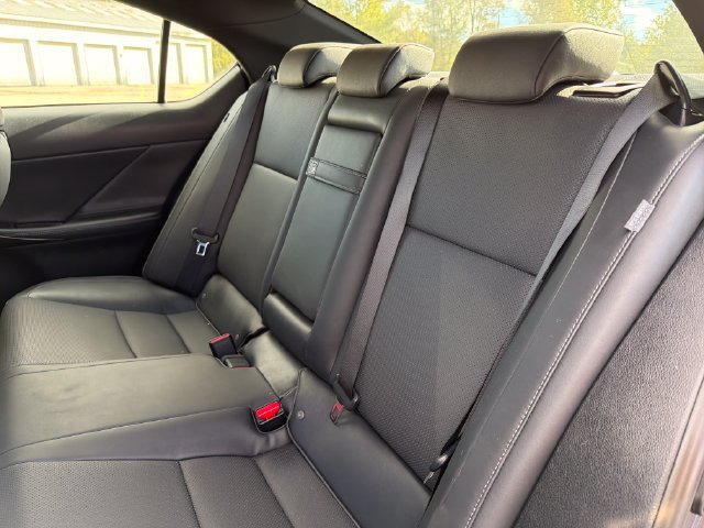 Used 2023 Lexus IS 300 AWD w/ Comfort Package image 22