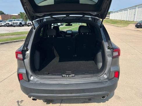 Certified 2025 Ford Escape ST-Line FWD image 29