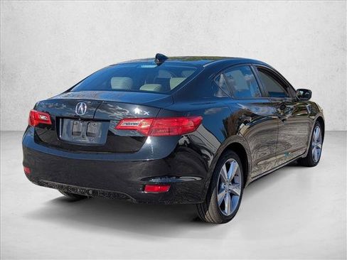 Used 2013 Acura ILX w/ Premium Package image 5