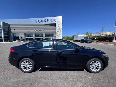 Certified 2020 Ford Fusion SE FWD image 4