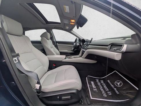 Used 2019 Honda Accord Touring image 22
