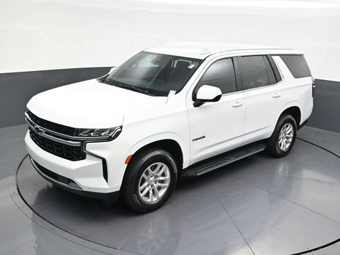 Used 2024 Chevrolet Tahoe LS RWD image 9