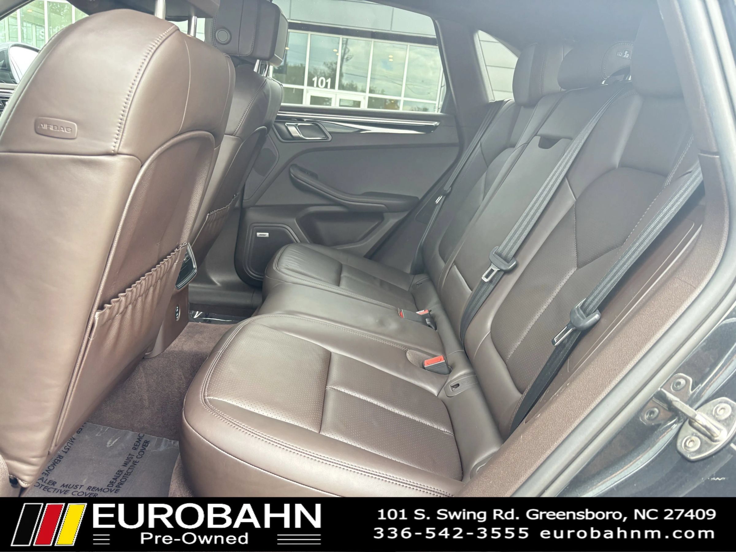 Used 2021 Porsche Macan S AWD/4WD image 11