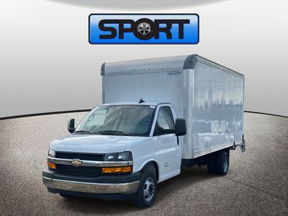New 2026 Chevrolet Express 4500 w/ Power Convenience Package