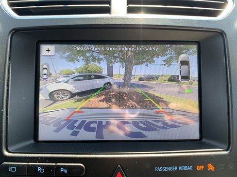 Used 2017 Ford Explorer Platinum AWD/4WD image 25