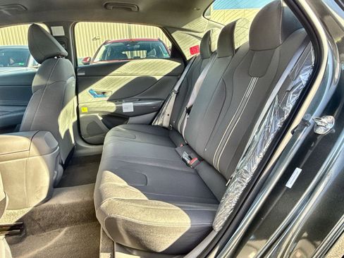 New 2026 Hyundai Elantra Sport image 23