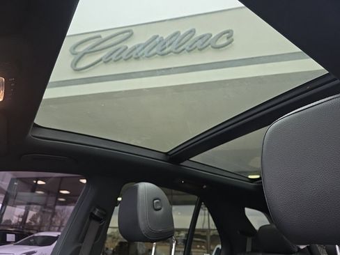 Used 2021 Mercedes-Benz GLE 350 4MATIC w/ Premium Package image 17