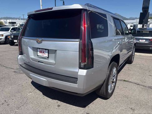 Used 2015 Cadillac Escalade Premium AWD/4WD image 6